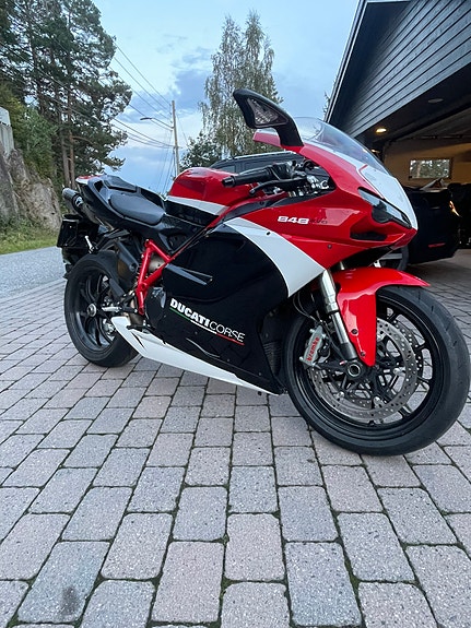 Ducati Ducati 848 EVO CORSA SPECIAL EDITION 3 of 5