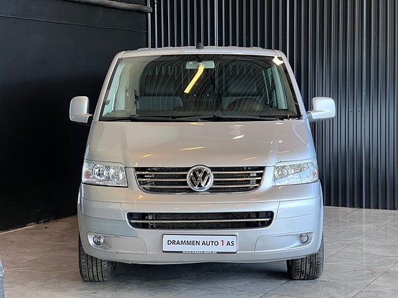 Volkswagen Multivan 2 of 5