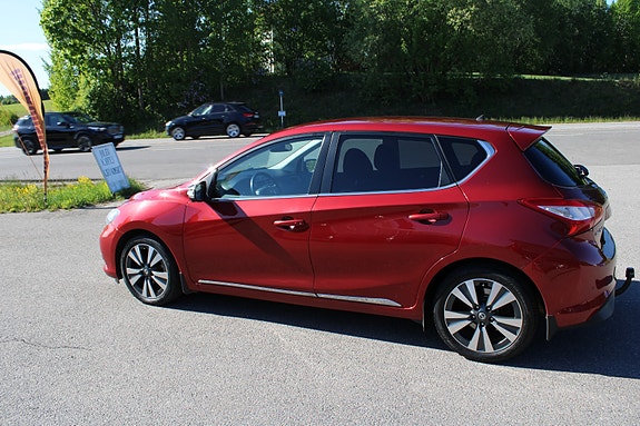 Nissan Pulsar 6 of 30