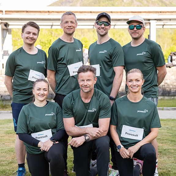Proresult sitt stafettlag på Helse Førde-stafetten 2025