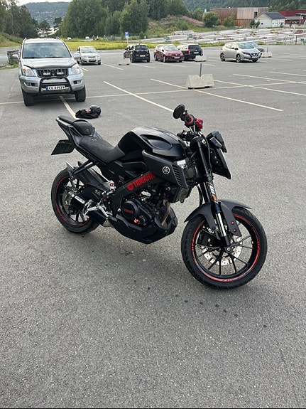 Yamaha MT 3 of 7