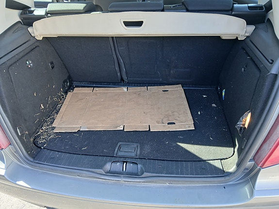 Mercedes-Benz A150 12 of 16
