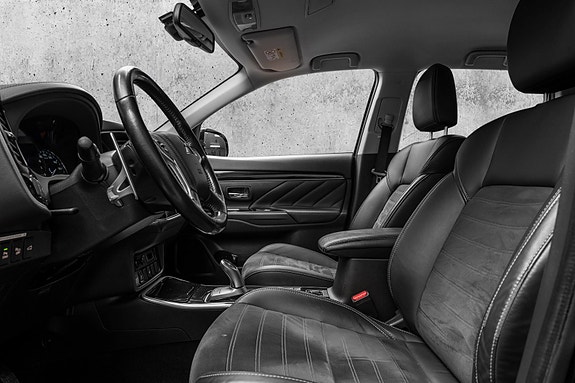 Mitsubishi Outlander 13 of 27
