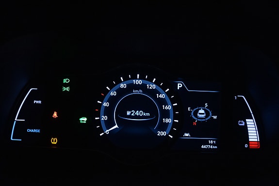 Hyundai Kona 20 of 24