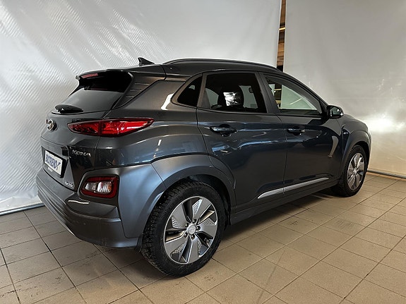 Hyundai Kona 8 of 25
