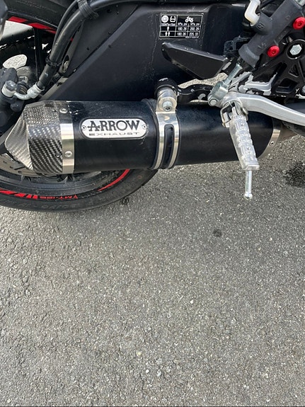 Yamaha MT 7 of 7