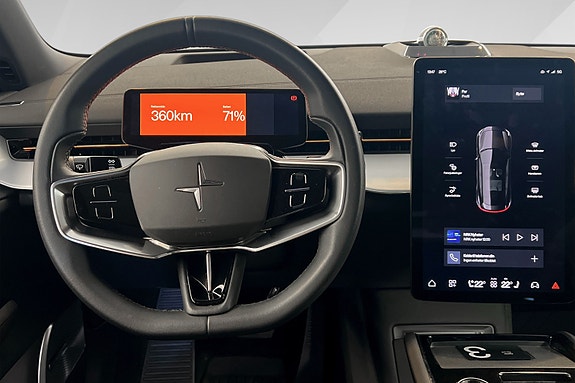 Polestar 3 6 of 14