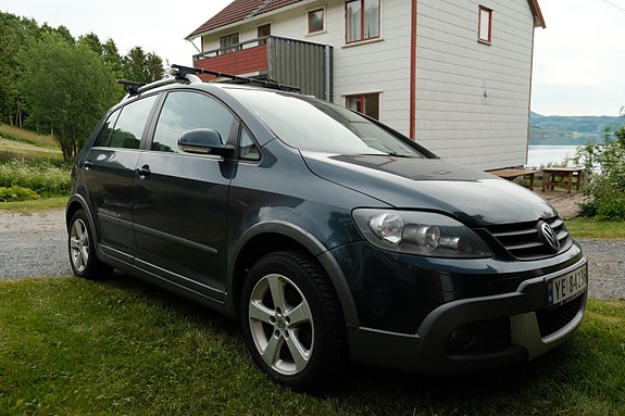 Volkswagen Golf Plus 3 of 10