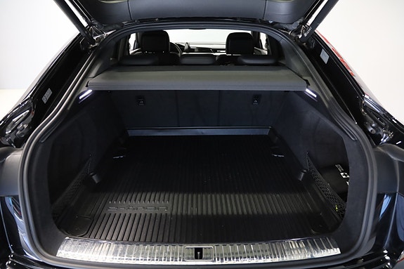 Audi e-tron Sportback 10 of 10