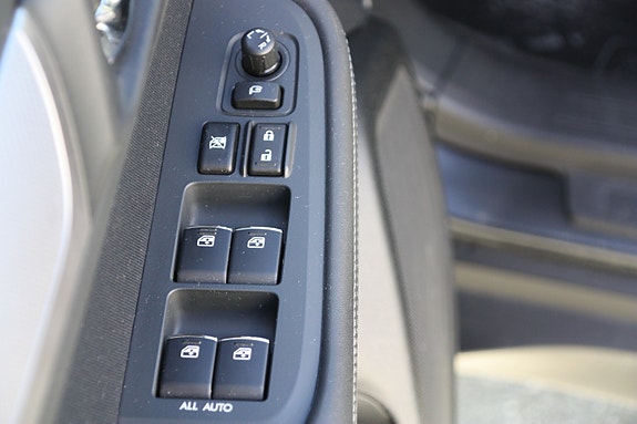 Subaru Outback 10 of 25
