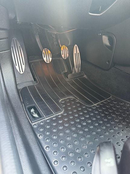 MINI Cooper S 17 of 30