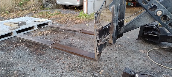 Terberg Kinglift Universal påhengs truck 10 of 26