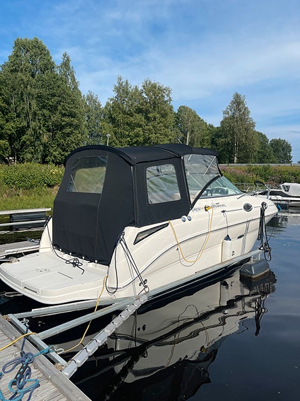 Ny pris!! Sea Ray 255 Sundancer selges 3 of 5