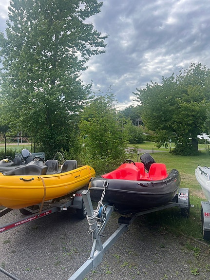 Ungdomsbåt leies ut med henger
