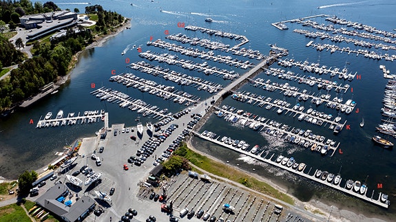 Dronebilde av Solvik båtforening