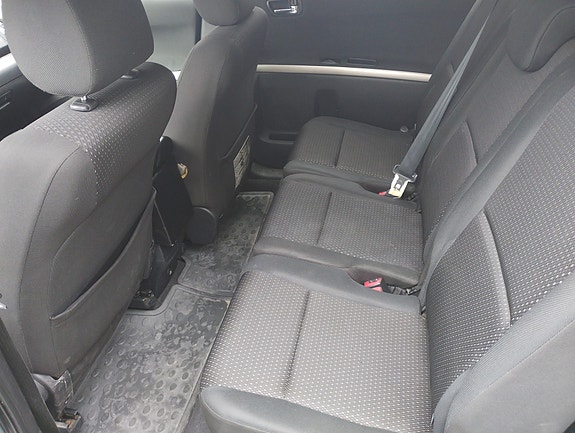 Toyota Corolla Verso 22 of 23