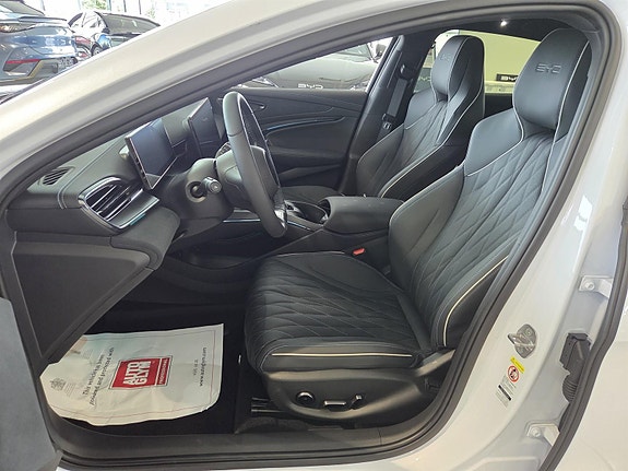 BYD Seal 9 of 22