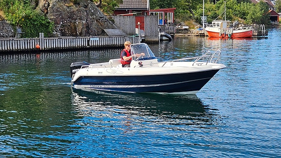 Uttern S52 Mercury 80 hk - Vinteropplag inkludert