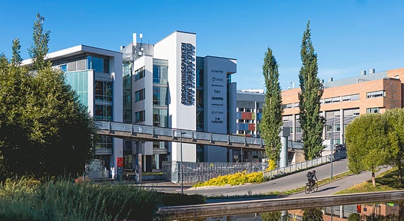 Forskningsparken ligger idyllisk til ved Blindern T-Banestasjon