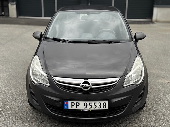 Opel Corsa 8 of 14