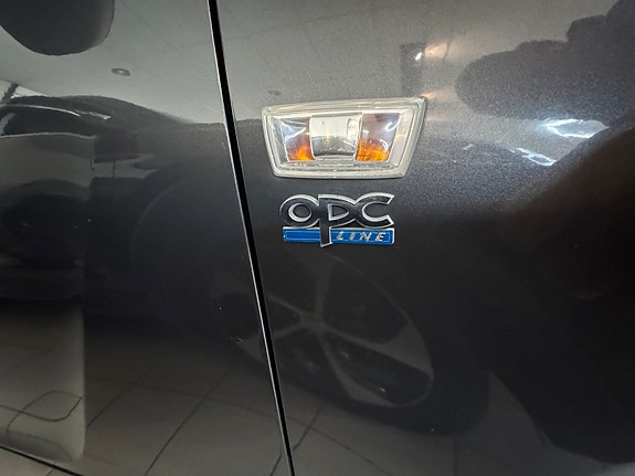 Opel Insignia 22 of 30