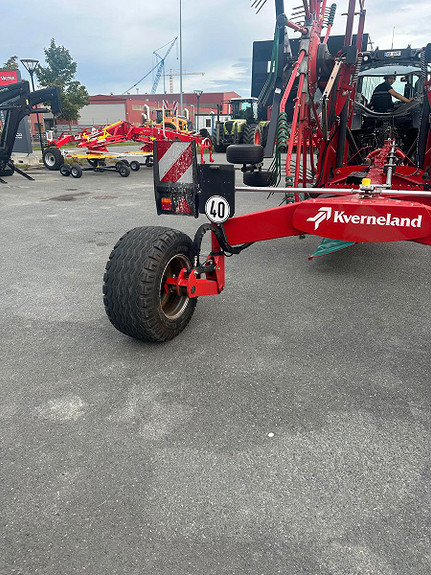 Kverneland 9590C Hydro Gått 1 sessong! 2022, kr 369 000,-
