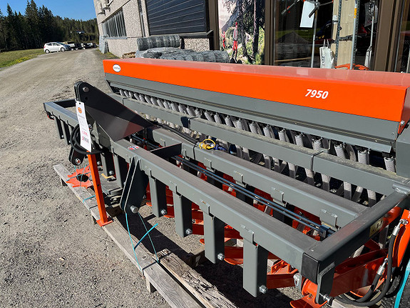 Underhaug Direktesåmaskin 3m UM7950