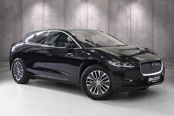 Jaguar I-PACE 4 of 5