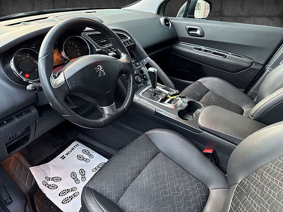 Peugeot 3008 12 of 30