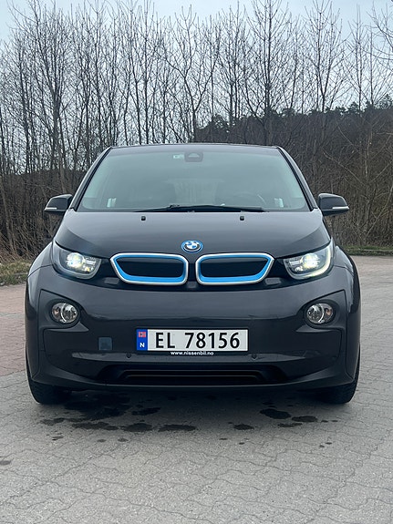 BMW i3 2 of 16