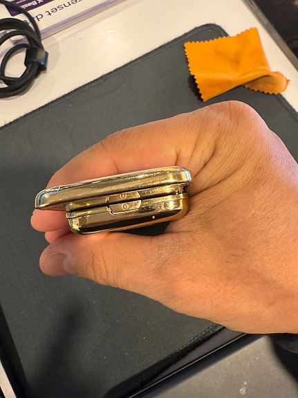 Product image 8 of 9