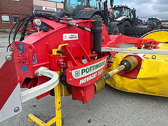 Pöttinger Novacat 352V bakmontert slåmaskin