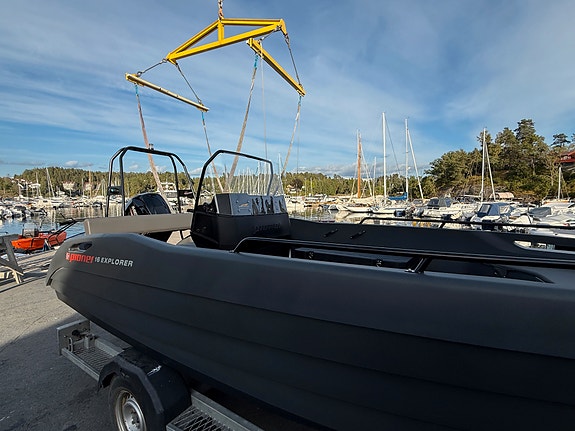 Pioner 16 Explorer Black Edition 3 of 7