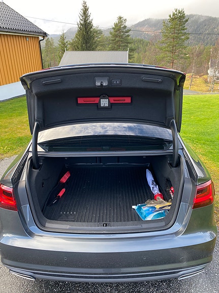 Audi A6 3 of 5