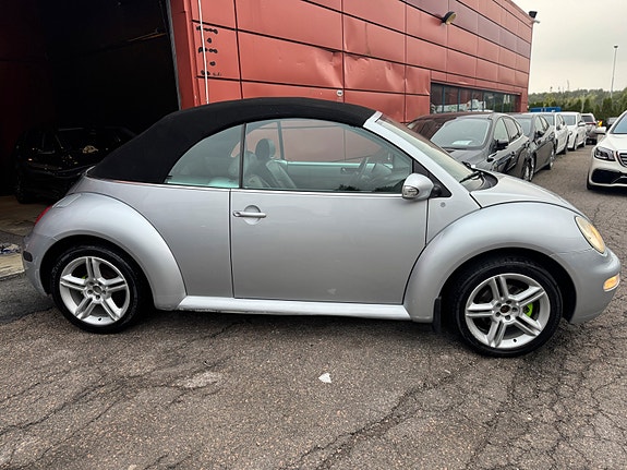 Volkswagen Beetle 6 of 30