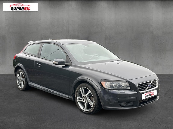 Volvo C30 4 of 9