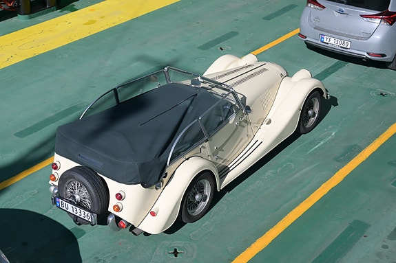 Morgan Plus 4 11 of 29
