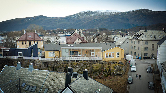 Skolen på toppen av Hellebakken i Ålesund