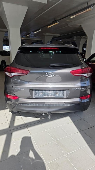 Hyundai Tucson 4 of 26