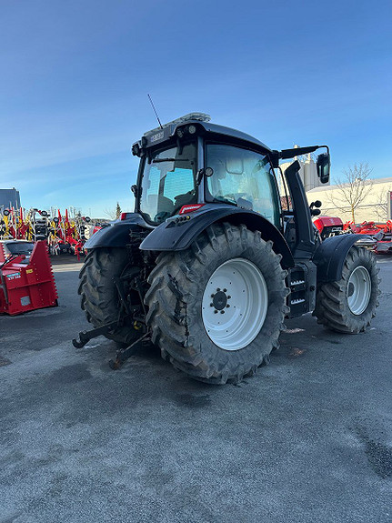 Valtra N174Dst Fronthydrauliikk/Vinterpakke 2019, kr 900 000,-