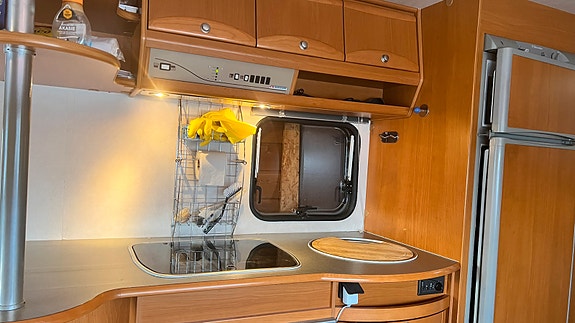 Adria C 743 uk 18 of 28