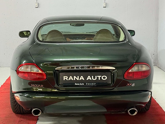 Jaguar XK 4 of 29