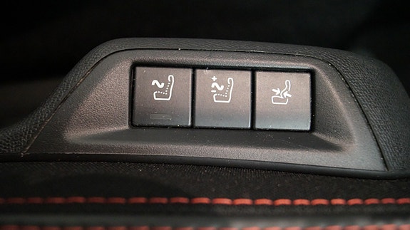 Peugeot 308 11 of 30