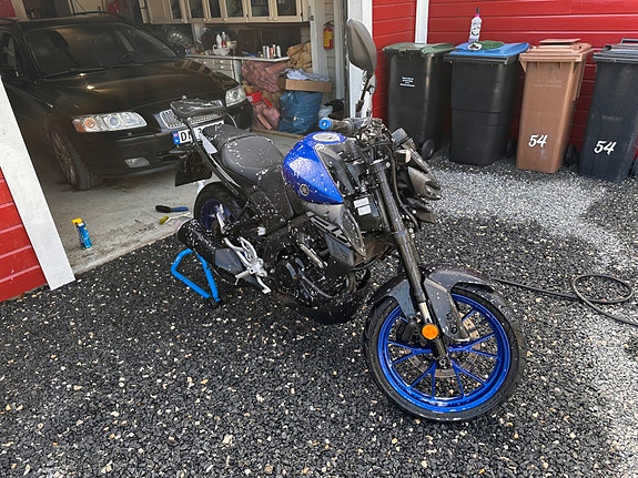 Yamaha mt 125 11 of 14