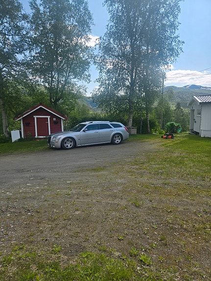 Chrysler 300C 2 of 30