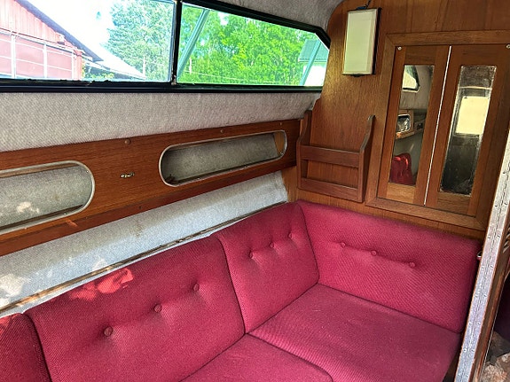 Cabincruiser 27 fot Chaparral 5 of 9