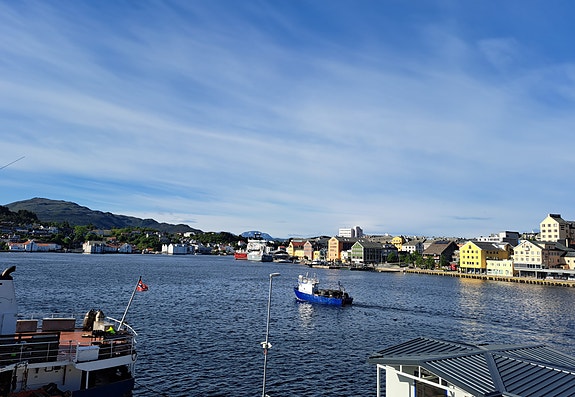 Vår arbeidsbåt Havnebris brukes til både interne og eksterne oppdrag.