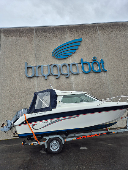 Finnmaster 6100 Royal OC m/Yamaha F115 og Respo 1500P tilhenger