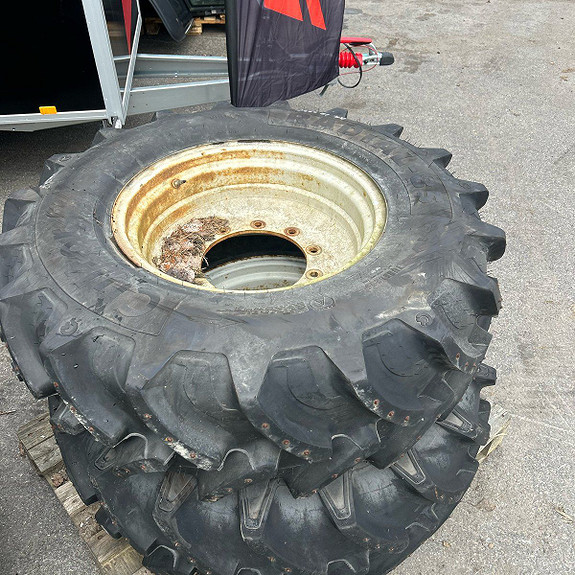Mitas Radial Drive 460/85 R34  380/85 R24