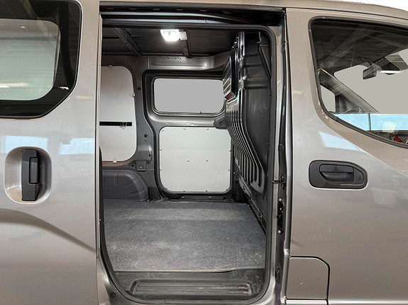 Nissan e-NV200